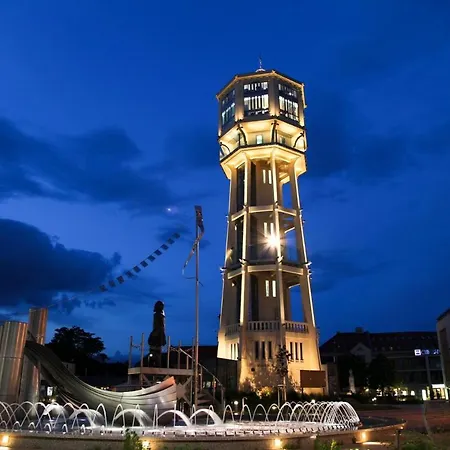 アパート Balaton